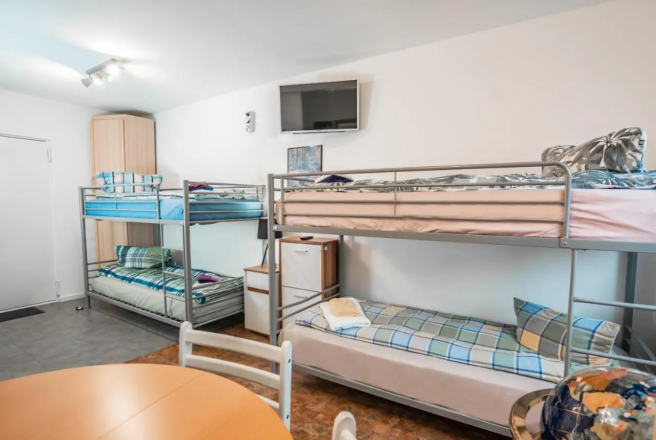 Motel Home ברלין