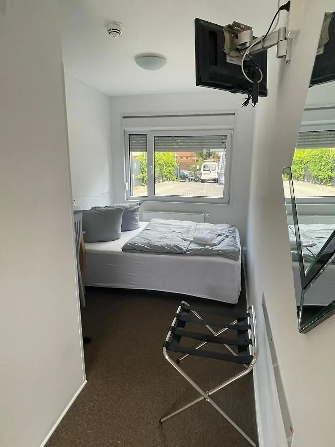 Motel Home ברלין 0*,  גרמניה